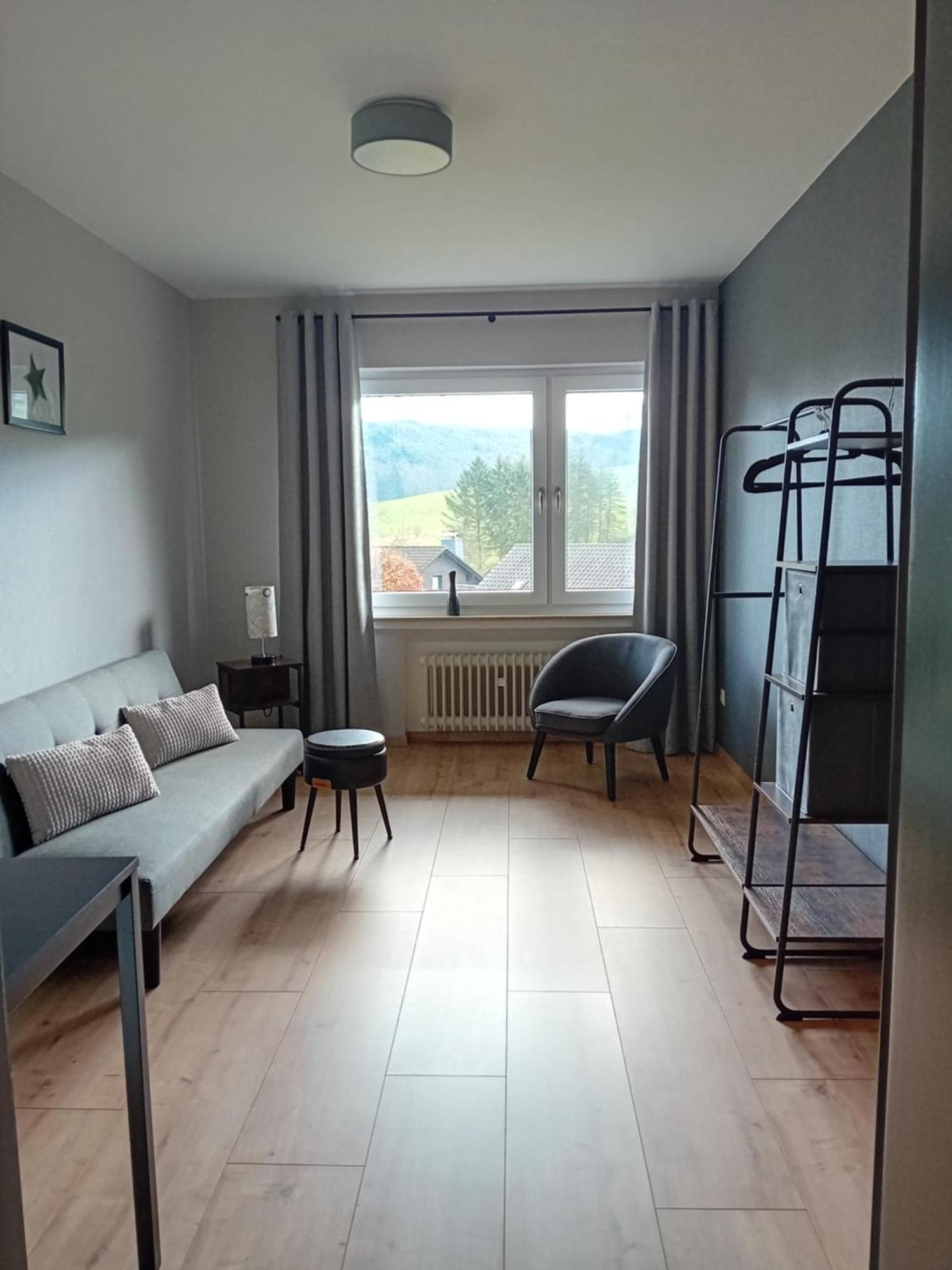 Ferienwohnung Im Wiesenrain Hausen-Wied Exterior photo
